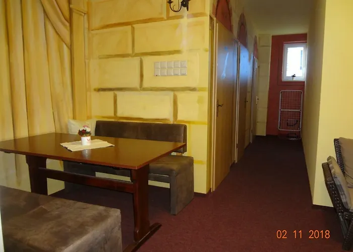 Mini-hôtel Direkt In Ilmenau